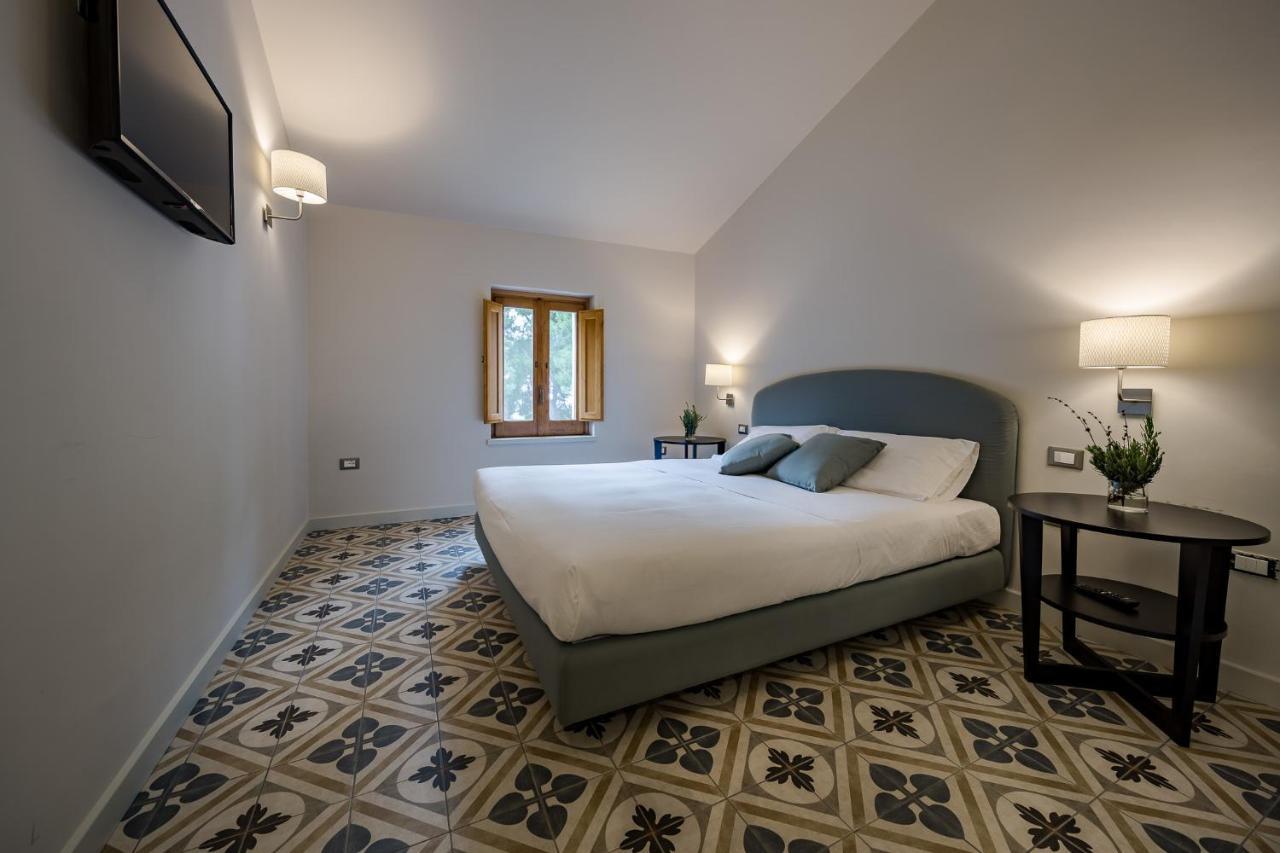 Masseria Agriturismo Torre Di Albidona 特雷比萨切 外观 照片