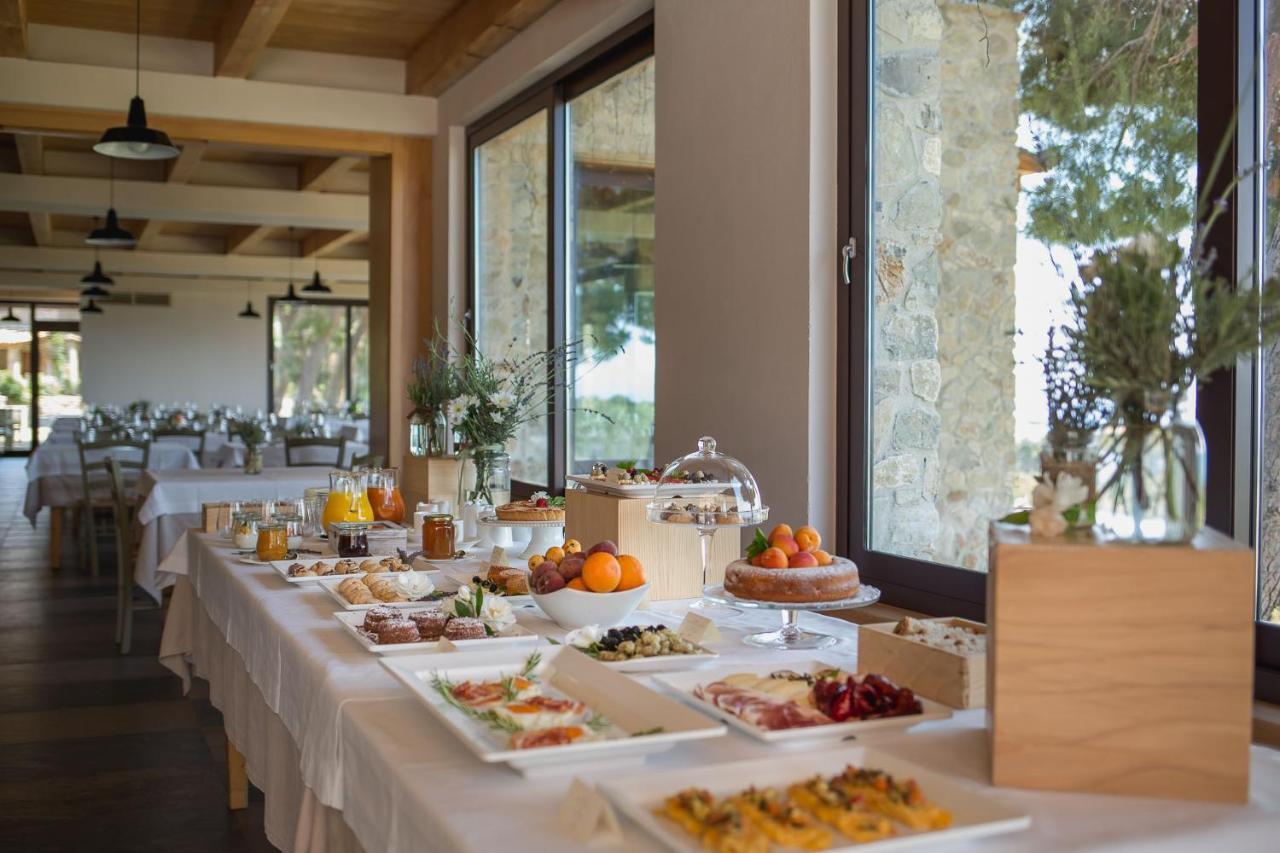 Masseria Agriturismo Torre Di Albidona 特雷比萨切 外观 照片